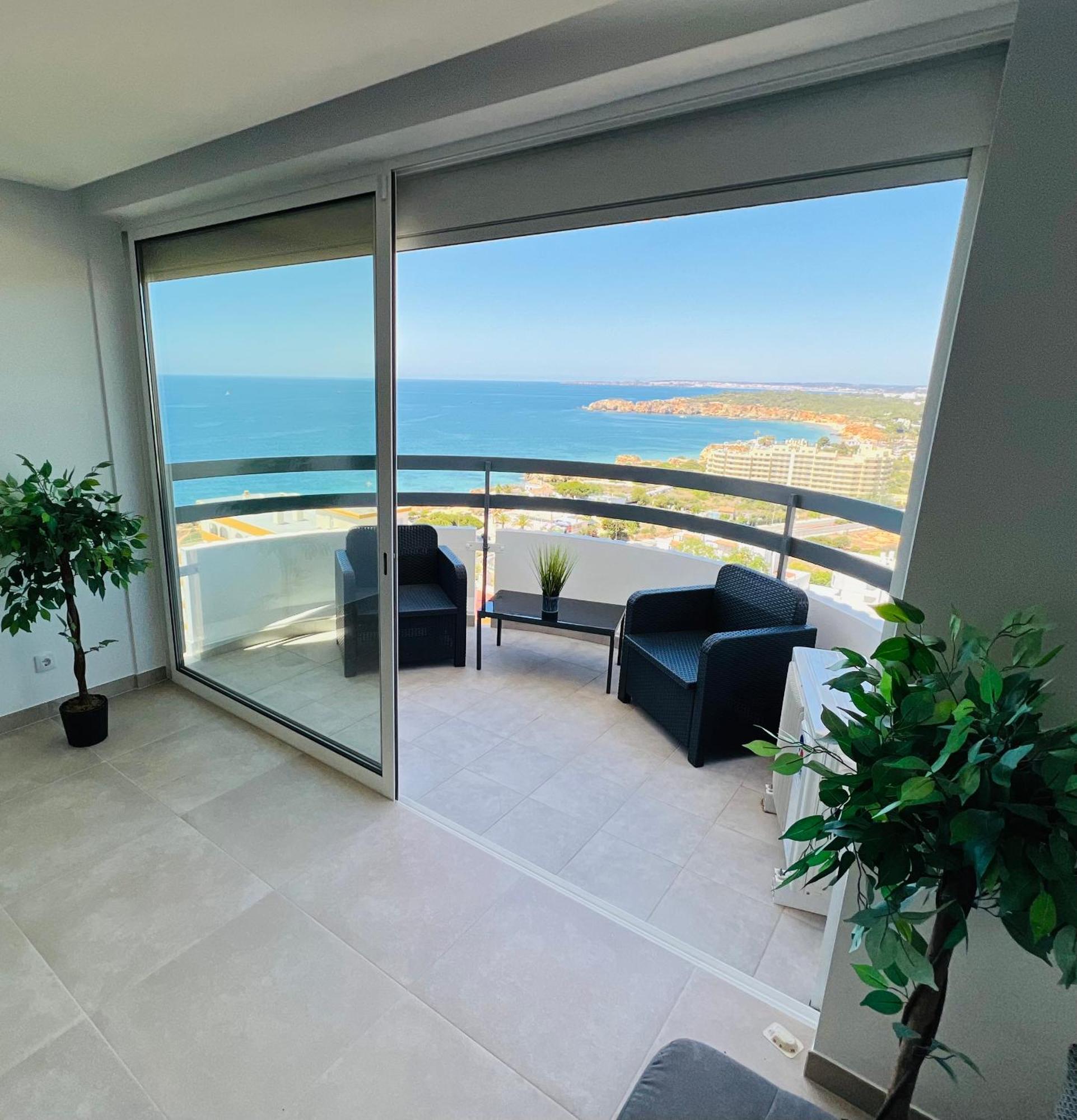 Top Ocean View Apartment - Amazing Sunset - Modern Style - Pool & 200M To Beach Portimão Zewnętrze zdjęcie