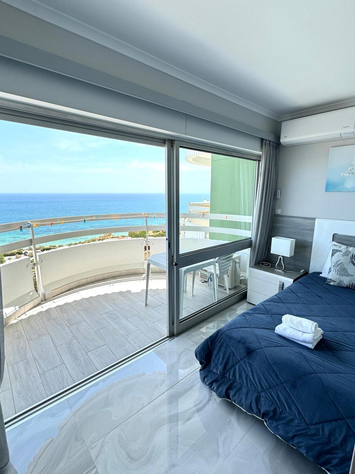 Top Ocean View Apartment - Amazing Sunset - Modern Style - Pool & 200M To Beach Portimão Zewnętrze zdjęcie